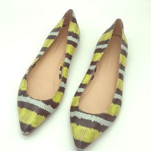 Loeffler Randall Snake Flat yellow/blk/wht size 9